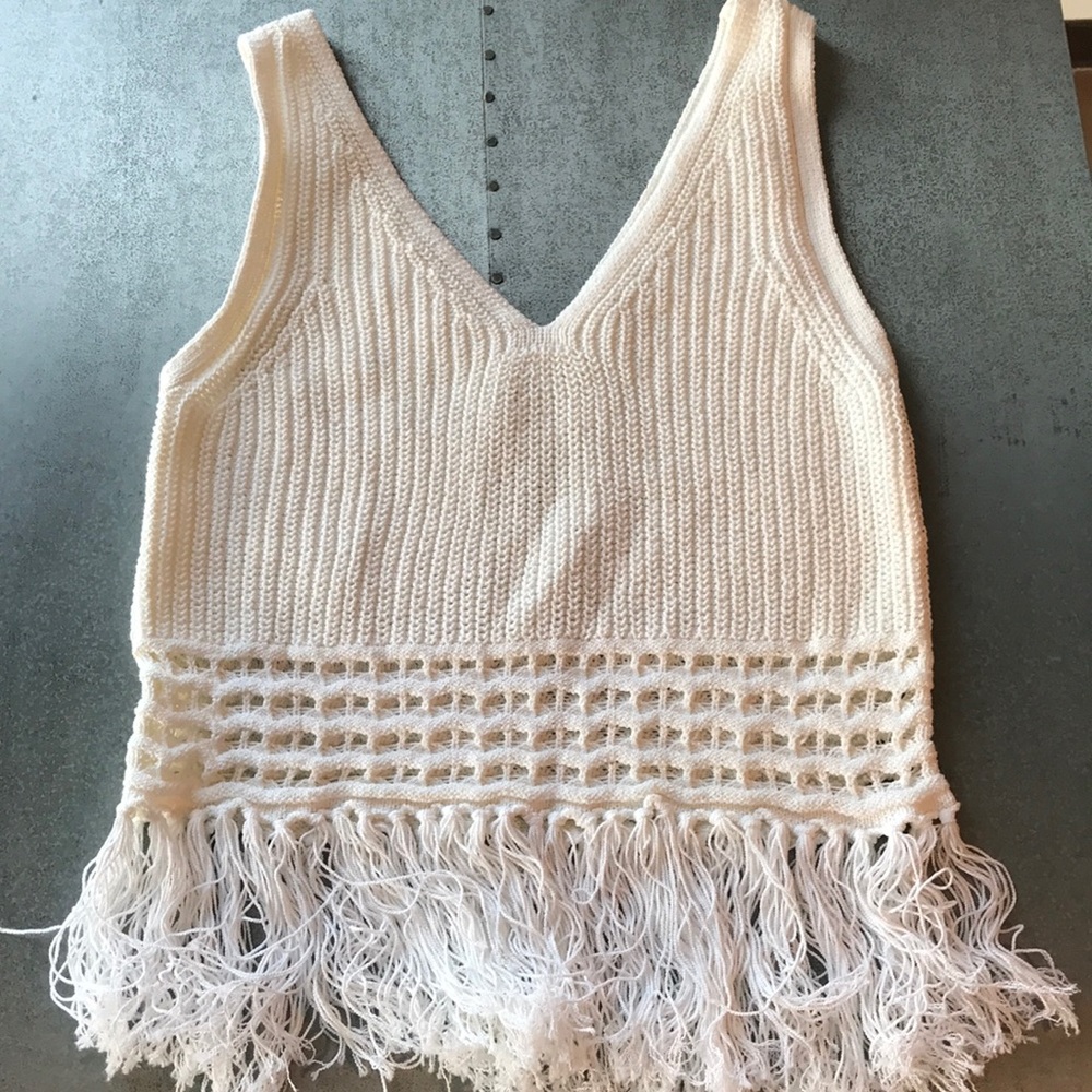 Sleeveless sweater